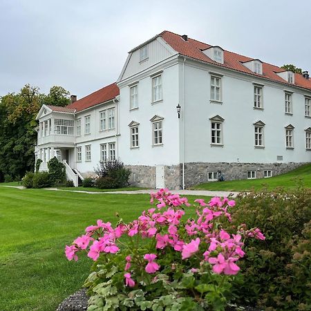 Borregard Hovedgard - By Classic Norway Hotels 萨普斯堡 外观 照片