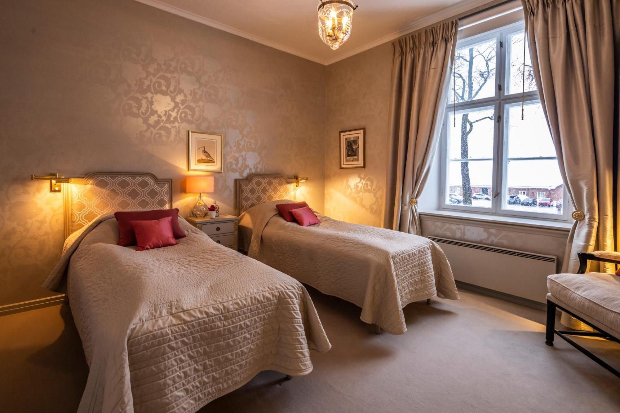 Borregard Hovedgard - By Classic Norway Hotels 萨普斯堡 外观 照片