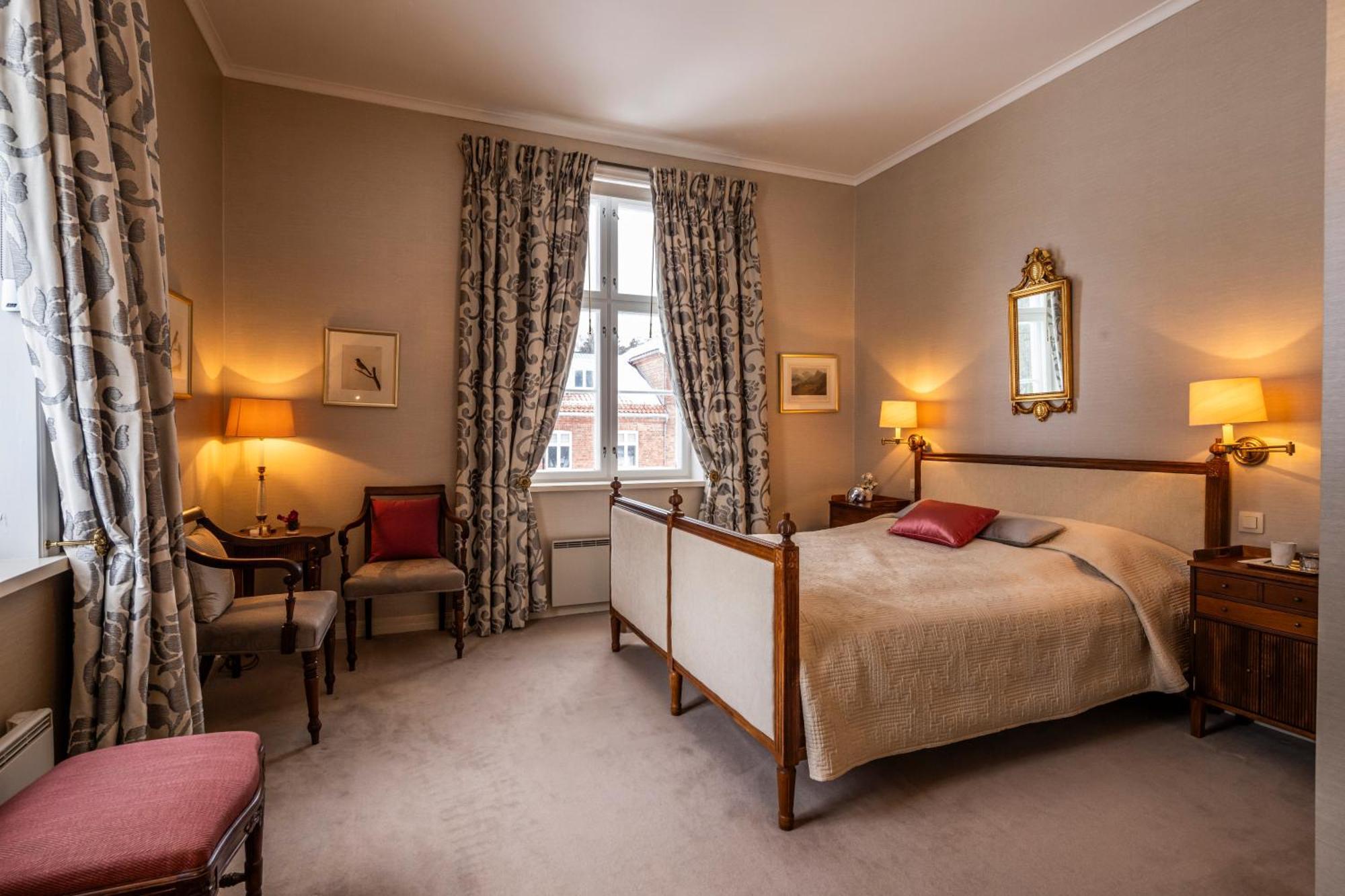 Borregard Hovedgard - By Classic Norway Hotels 萨普斯堡 外观 照片