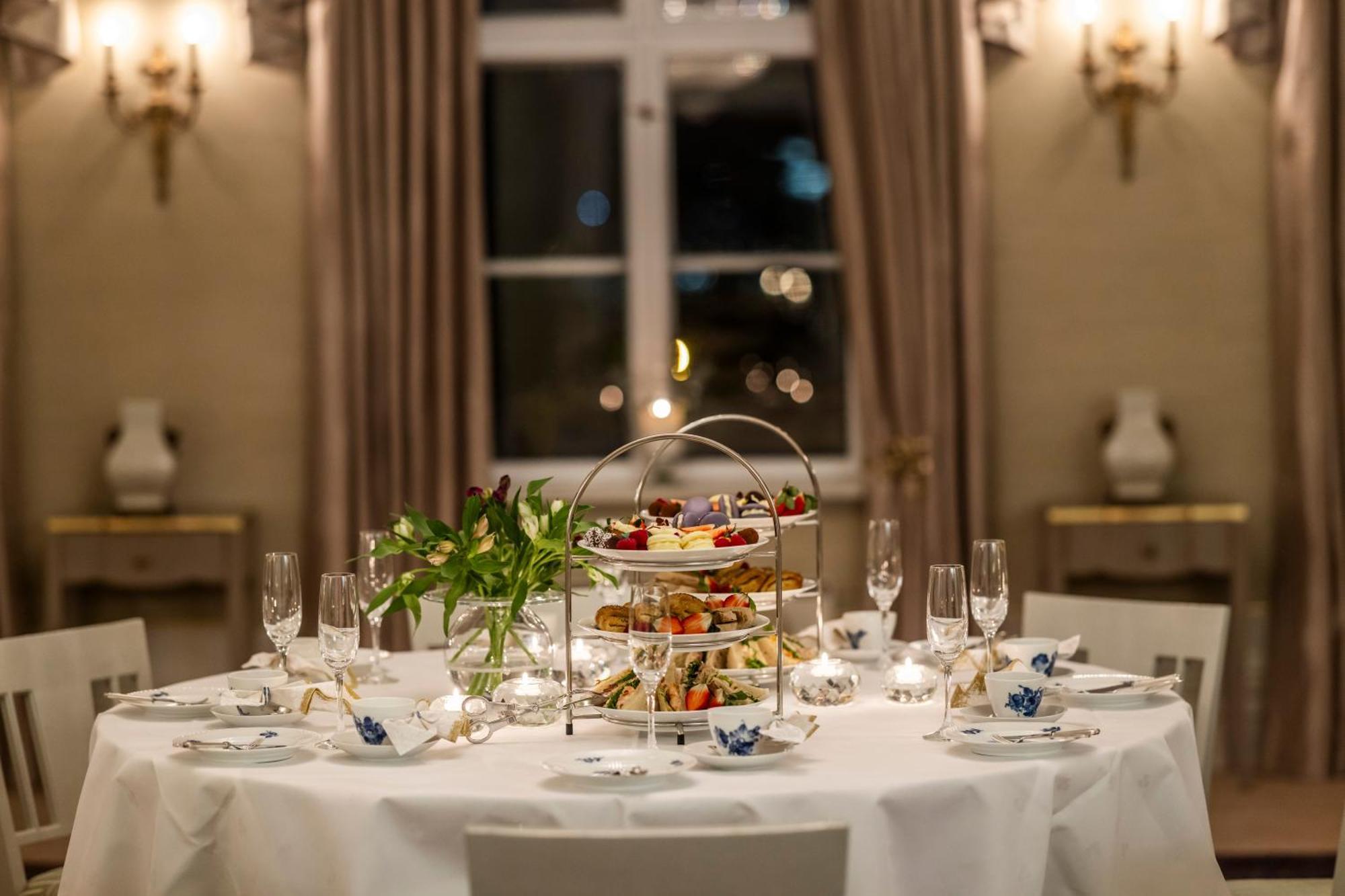 Borregard Hovedgard - By Classic Norway Hotels 萨普斯堡 外观 照片