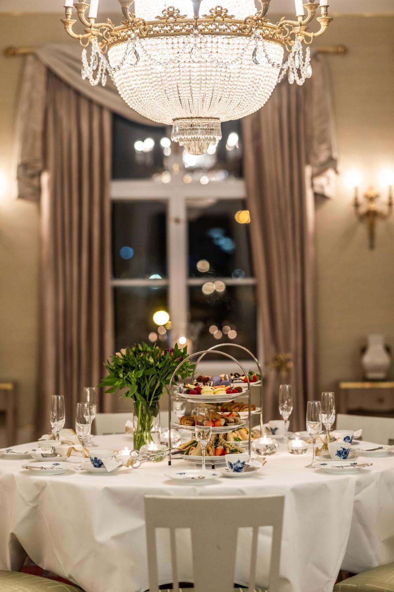 Borregard Hovedgard - By Classic Norway Hotels 萨普斯堡 外观 照片