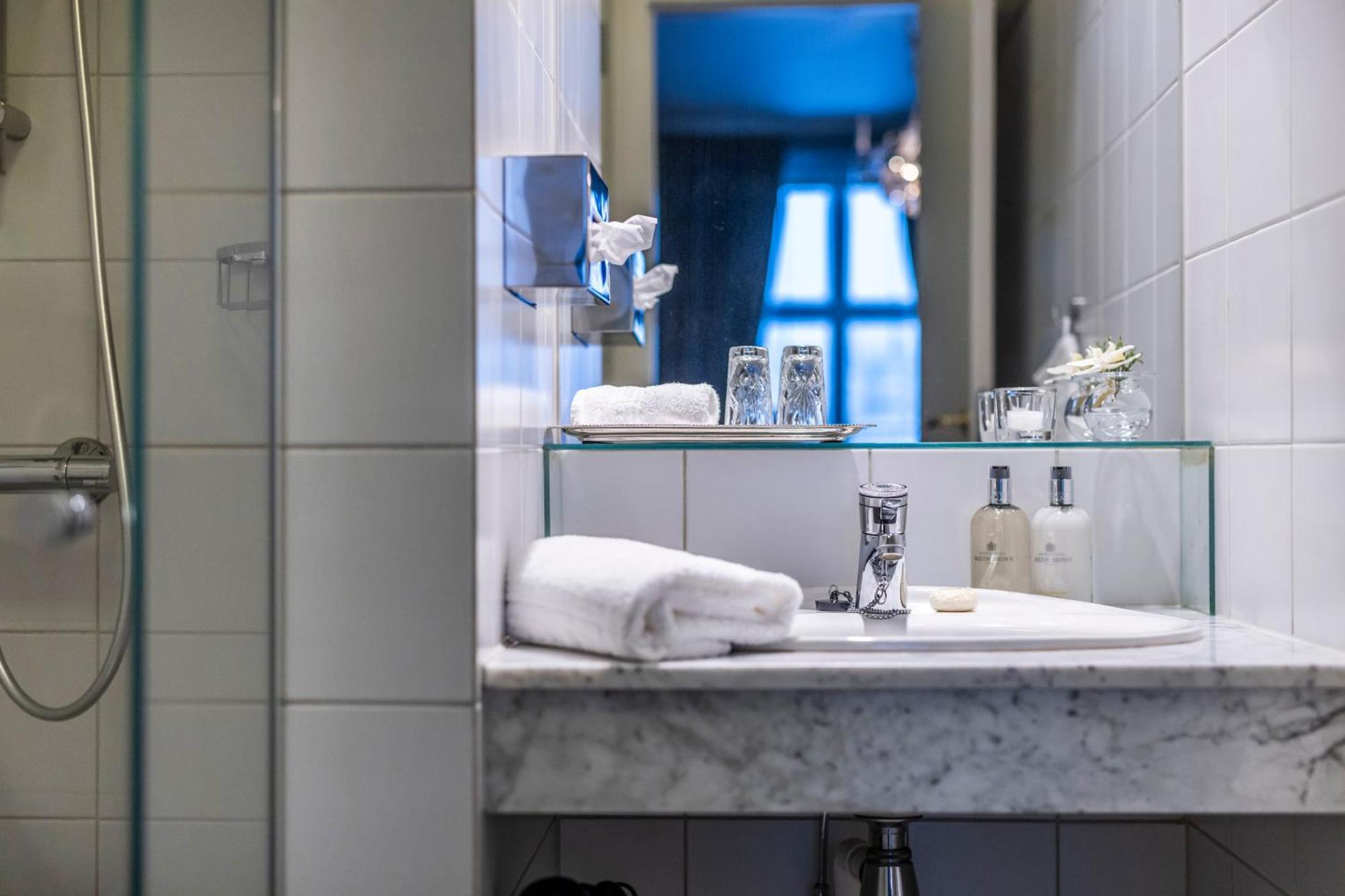 Borregard Hovedgard - By Classic Norway Hotels 萨普斯堡 外观 照片